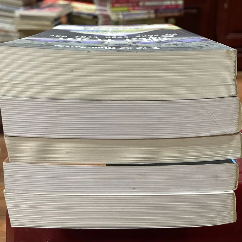 Đi tìm thành hoàng đế - E-rơ-nơ Mun-đa-sép Gồm 5 tựa: - Chúng ta thoát thai từ đâu.. 706689