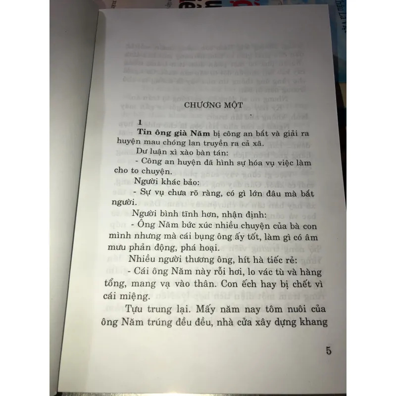 Hoa trà nở muộn - Phạm Anh Hoan 1010606