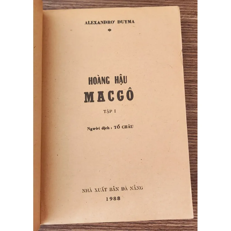 Alexandre Dumas cha - trọn bộ 2 tập HOÀNG HẬU MARGOT (952 trang) 703496