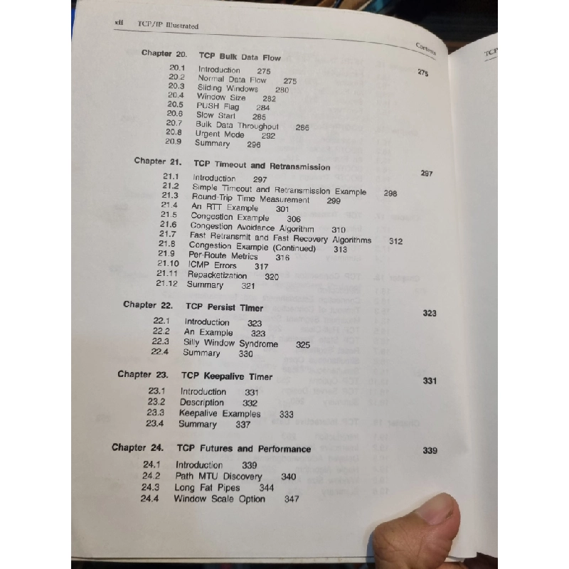 TCP/IP Illustrated, Volume 1 : The Protocols - W. Richard Stevens 449352