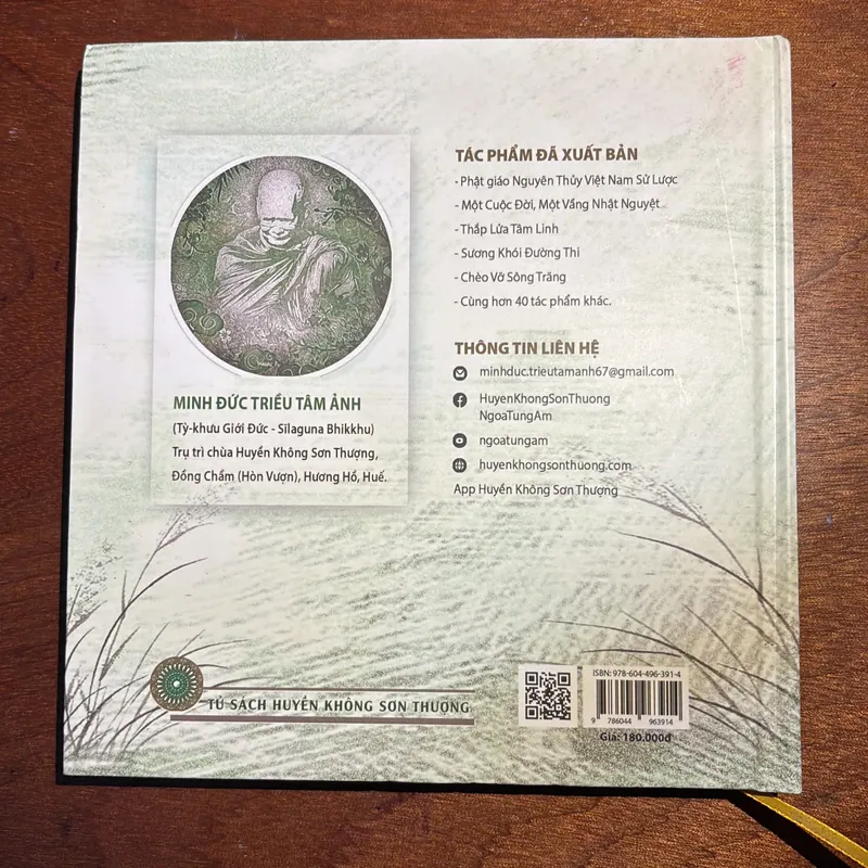 Giun dế hư vô và hạt lửa xanh - Minh Đức Triều Tâm Ảnh 733923