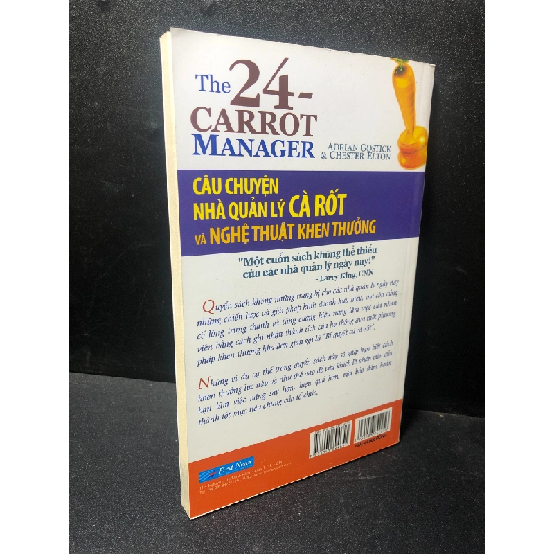 Câu chuyện nhà quản lý cà rốt và nghệ thuật khen thưởng Adrian Gostick & Chester Elton 2019 mới 80% ố nhẹ HPB.HCM2511 29535