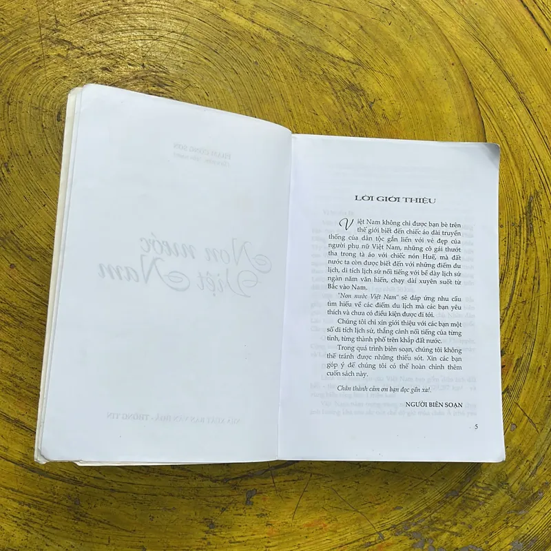 NON NƯỚC VIỆT NAM - PHẠM CÔNG SƠN BIÊN SOẠN 702071