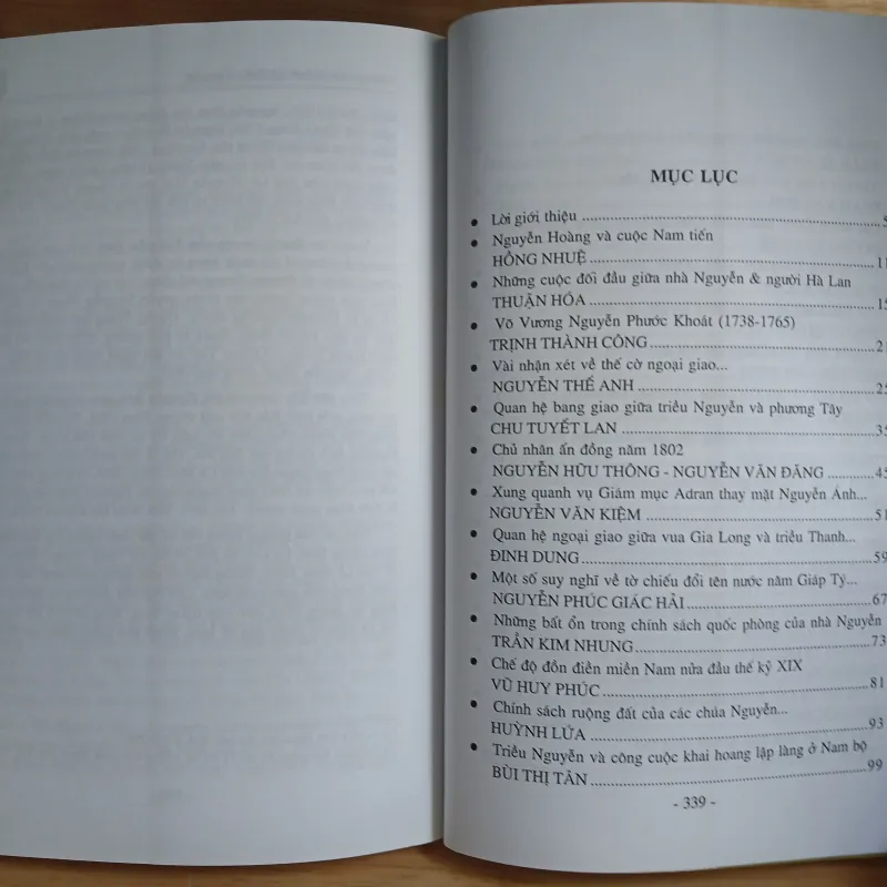 Những Vấn Đề Lịch Sử TRIỀU NGUYỄN 1030464