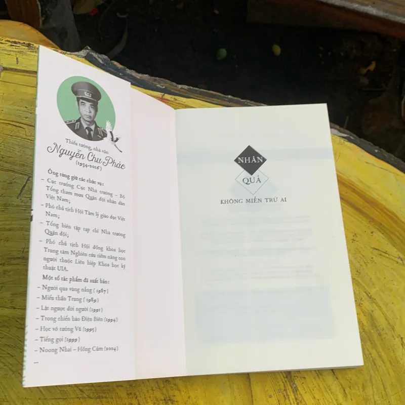 NHÂN QUẢ KHÔNG MIỄN TRỪ AI TRỌN BỘ HAI TẬP - NGUYỄN CHU PHÁC 740323