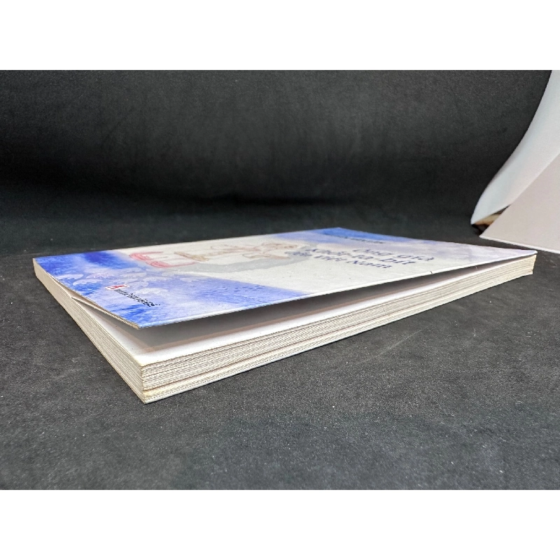 Ông Già Khốt-Ta-Bít Đến Việt Nam, Nguyễn Văn Lân, Mới 80% (Có Chữ Ký Tác Giả, Ố Nhẹ), 2009 SBM2405 914627