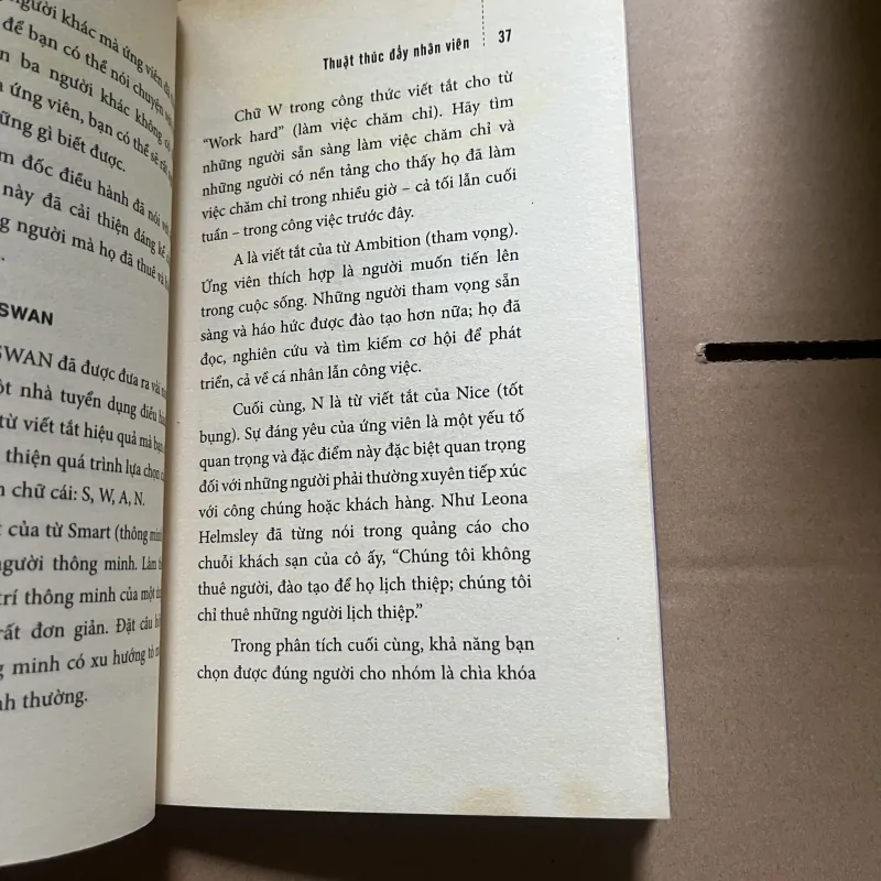 thuật thuật đẩy nhân viên 1030617