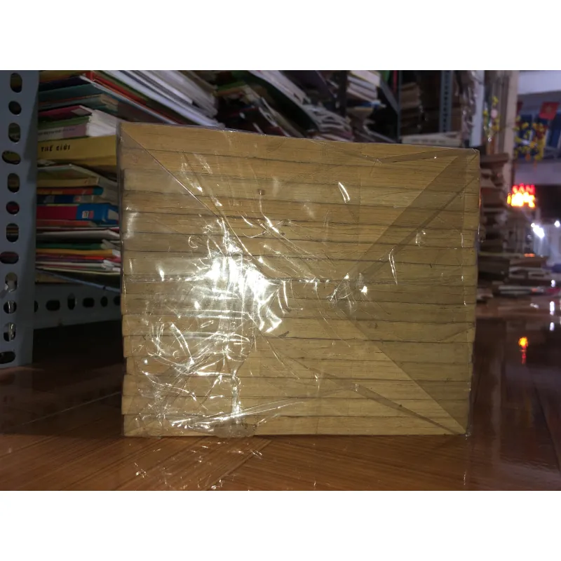 Ánh nắng chói chang  935326