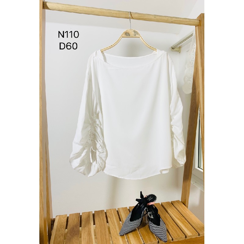 Áo kiểu Uniqlo màu trắng dáng trendy 11883