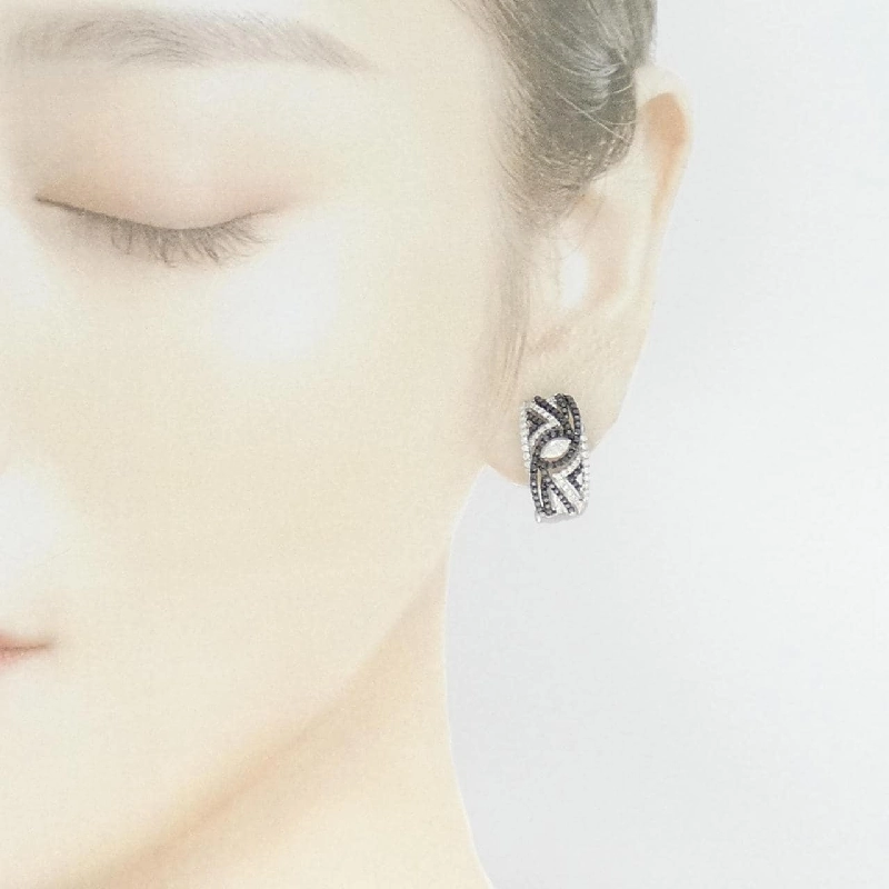 Bông tai kim cương 750WG/750BG 1.45CT - Hàng hiệu Chính hãng 871599