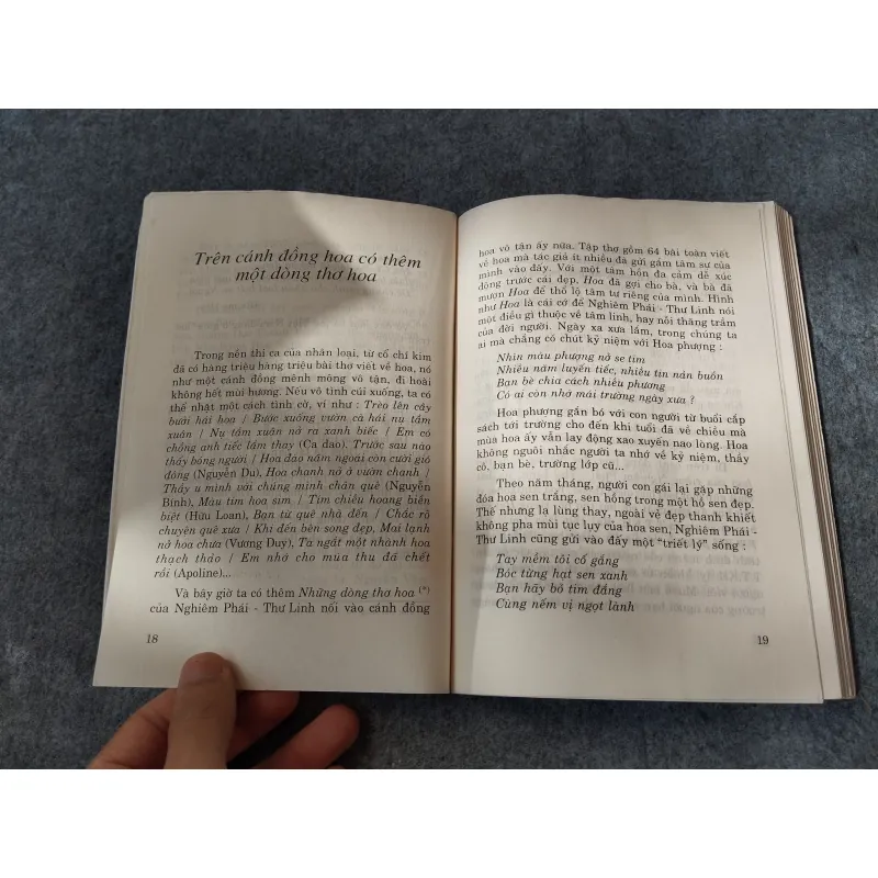 ĐỌC & TRÒ CHUYỆN 720730