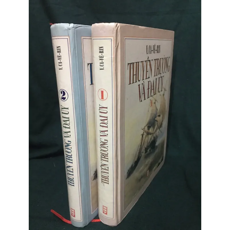 Thuyền trưởng và đại uý 958353