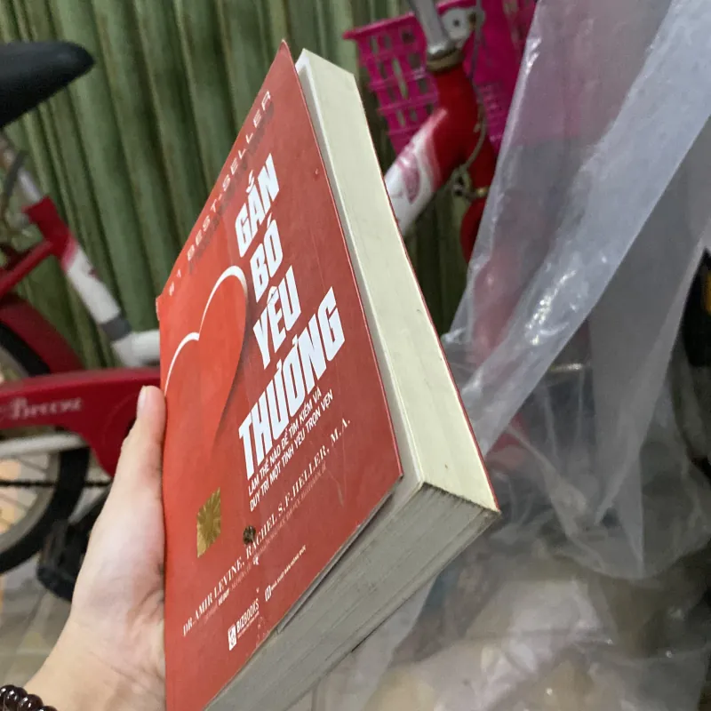 Gắn bó yêu thương  790553