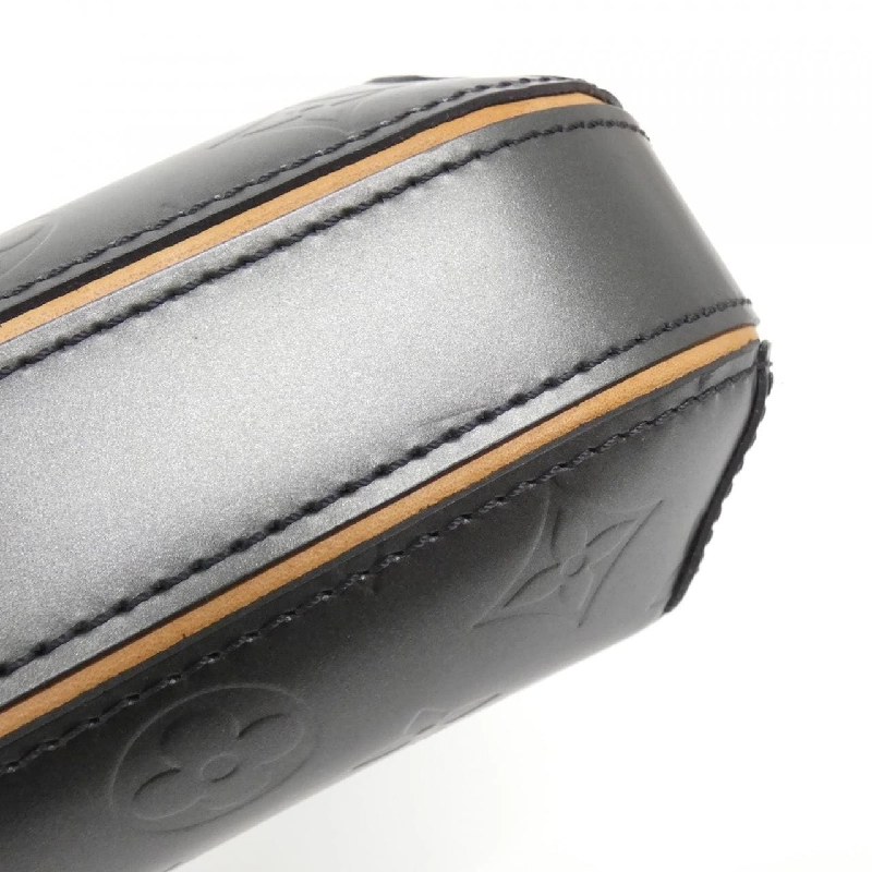 Túi xách vai Louis Vuitton Monogram Matt Fowler M55142 612837