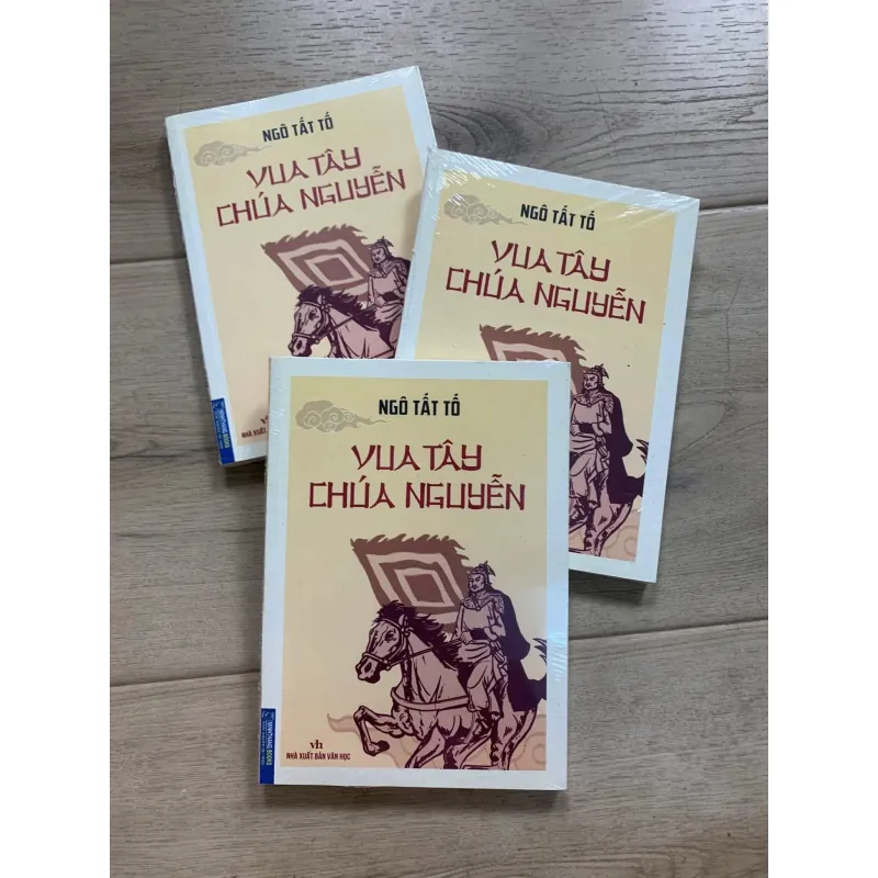 Vua Tây chúa Nguyễn 1019043