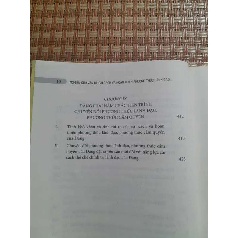 PHƯƠNG THỨC CẦM QUYỀN CỦA ĐẢNG CỘNG SẢN TRUNG QUỐC 755808