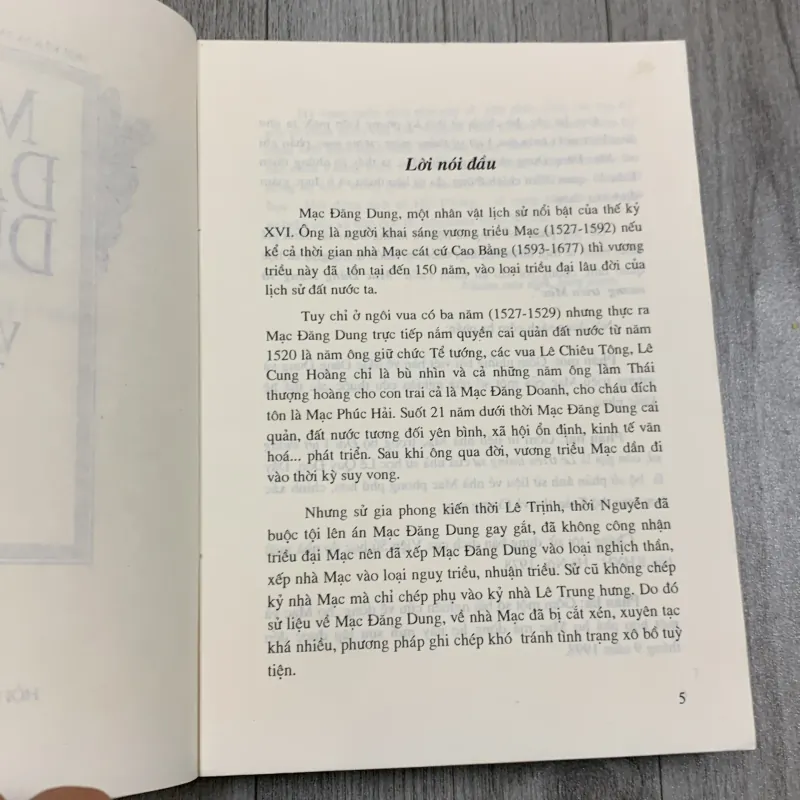 Mạc đăng dung và vương triều mạc. 3b2 777820