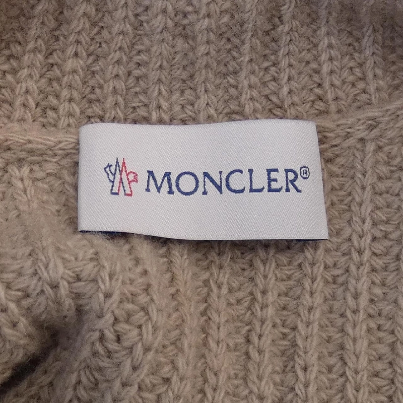Áo khoác lông vũ MONCLER 642102
