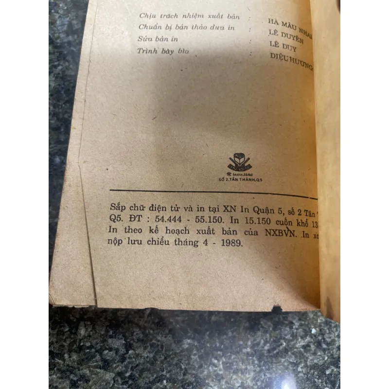 Bản du ca cuối cùng của loài người không còn đất sống E. M. Remarque XB 1989 763323