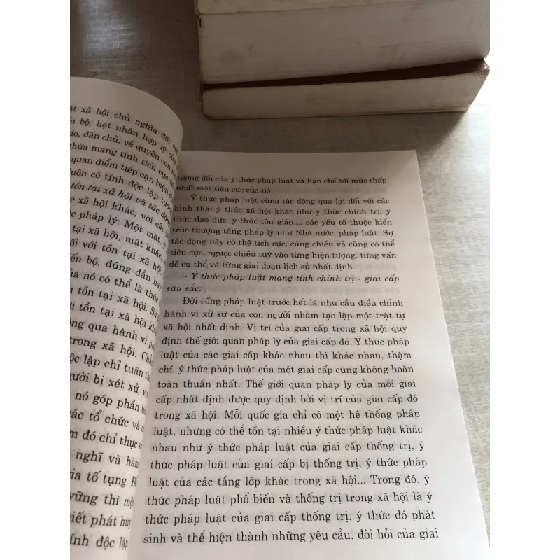 Ý thức pháp luật  782799