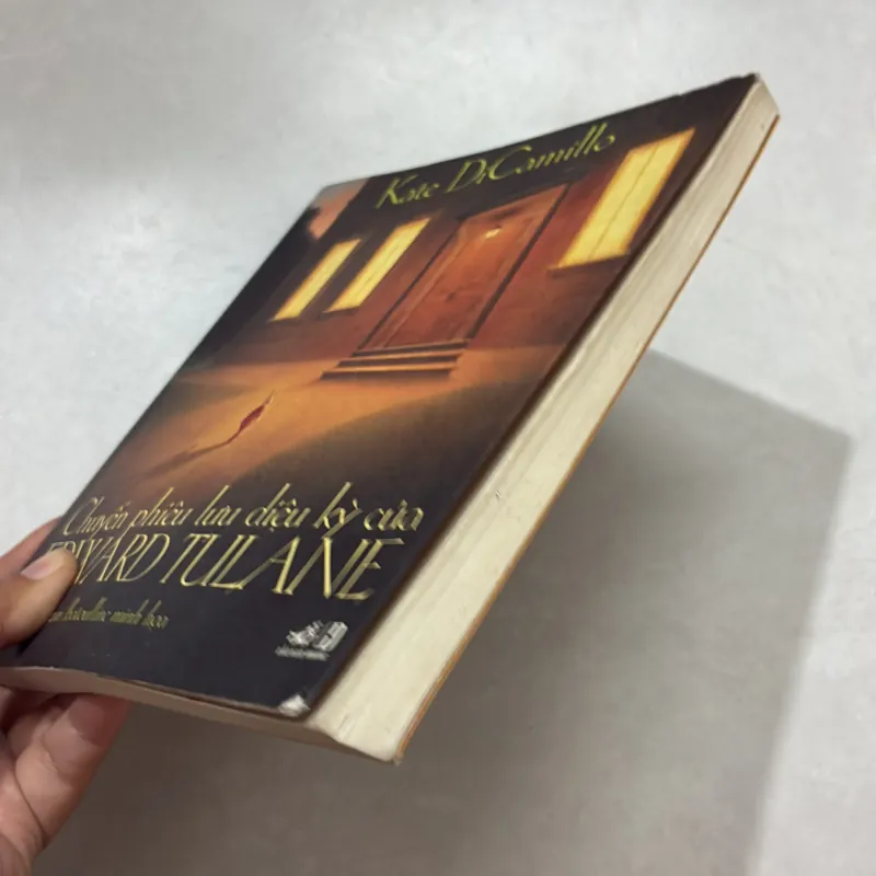 Chuyến phiêu lưu diệu kỳ của Edward Tulane - Kate DiCamilo (t01) 751033