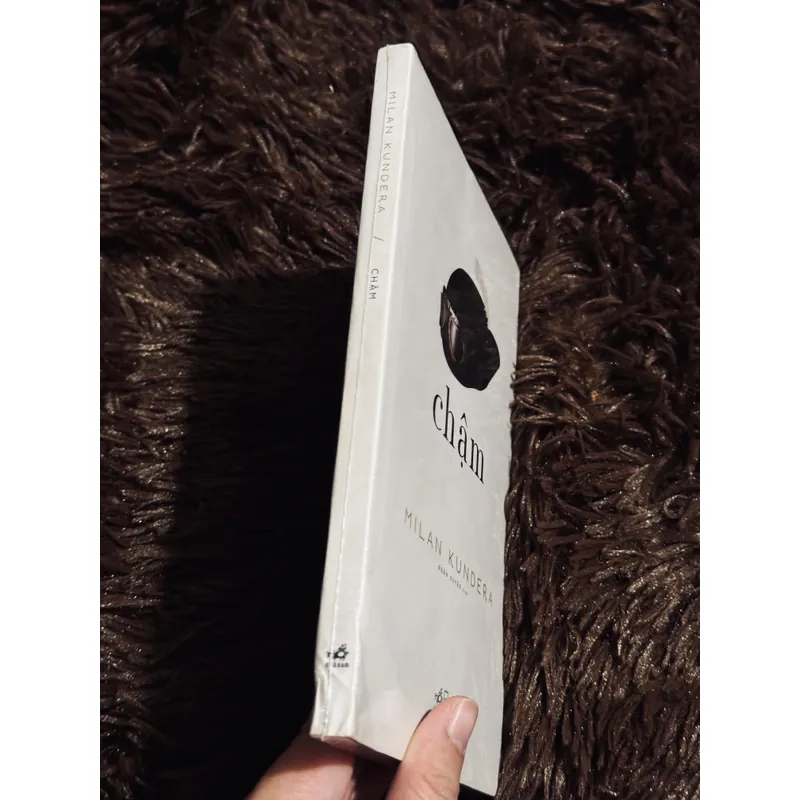 Chậm - Milan Kundera 709326