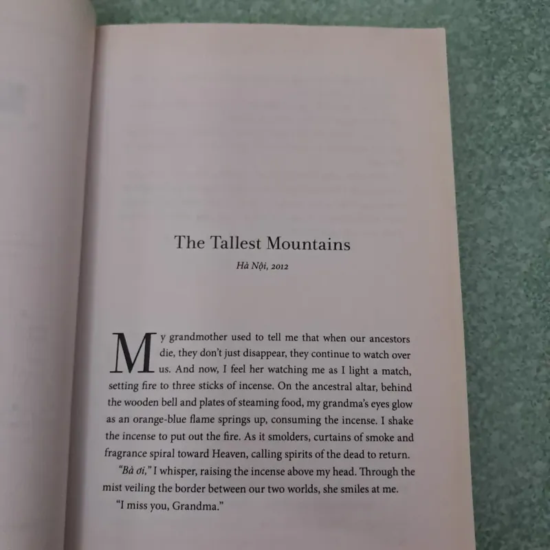 The mountains sing- Nguyễn Phan Quế Mai 997330