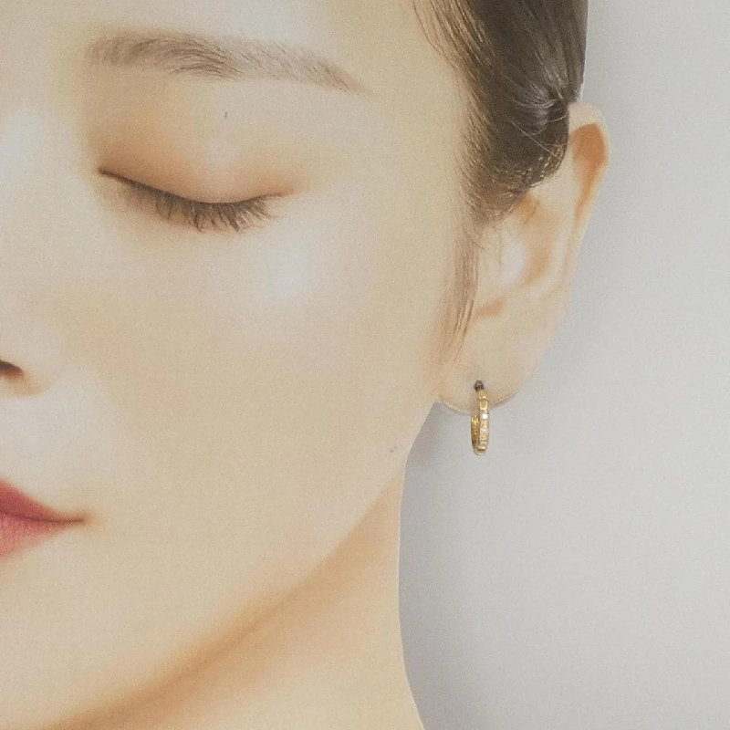 Bông tai kim cương K18YG 0.06CT - Hàng hiệu Chính hãng 866087