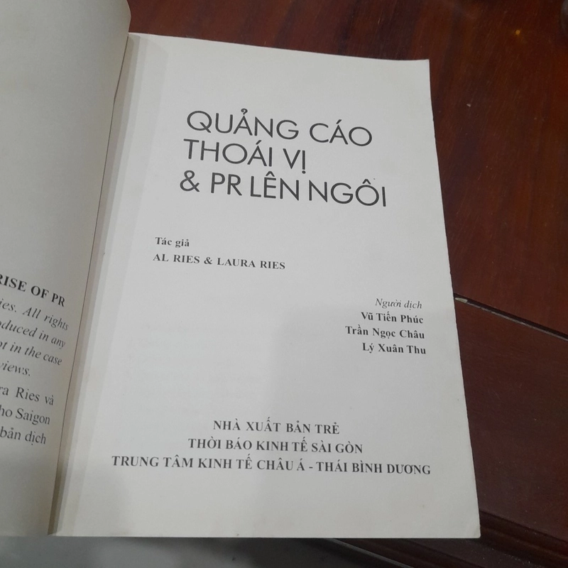 Al Ries & Laura Ries - QUẢNG CÁO thoái vị & PR lên ngôi 360877