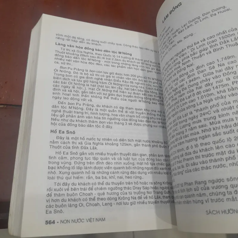 NON NƯỚC VIỆT NAM 932159