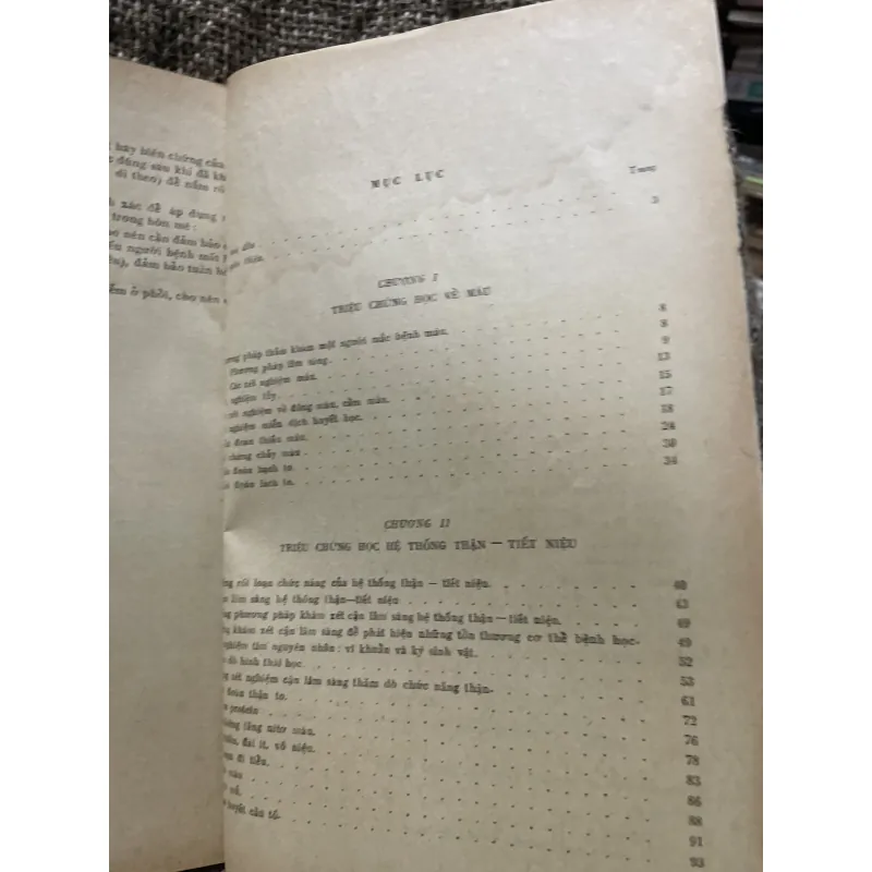 Triệu chứng học nội khoa - hơn 220 trang khổ lớn  1009129