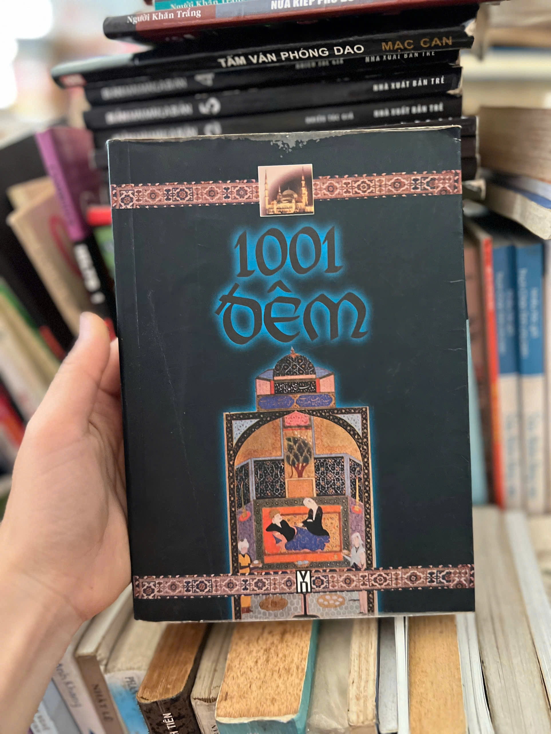1001 Đêm.. by Nhiều tác giả - Sách Book Cover - Ngọc Hiển Books