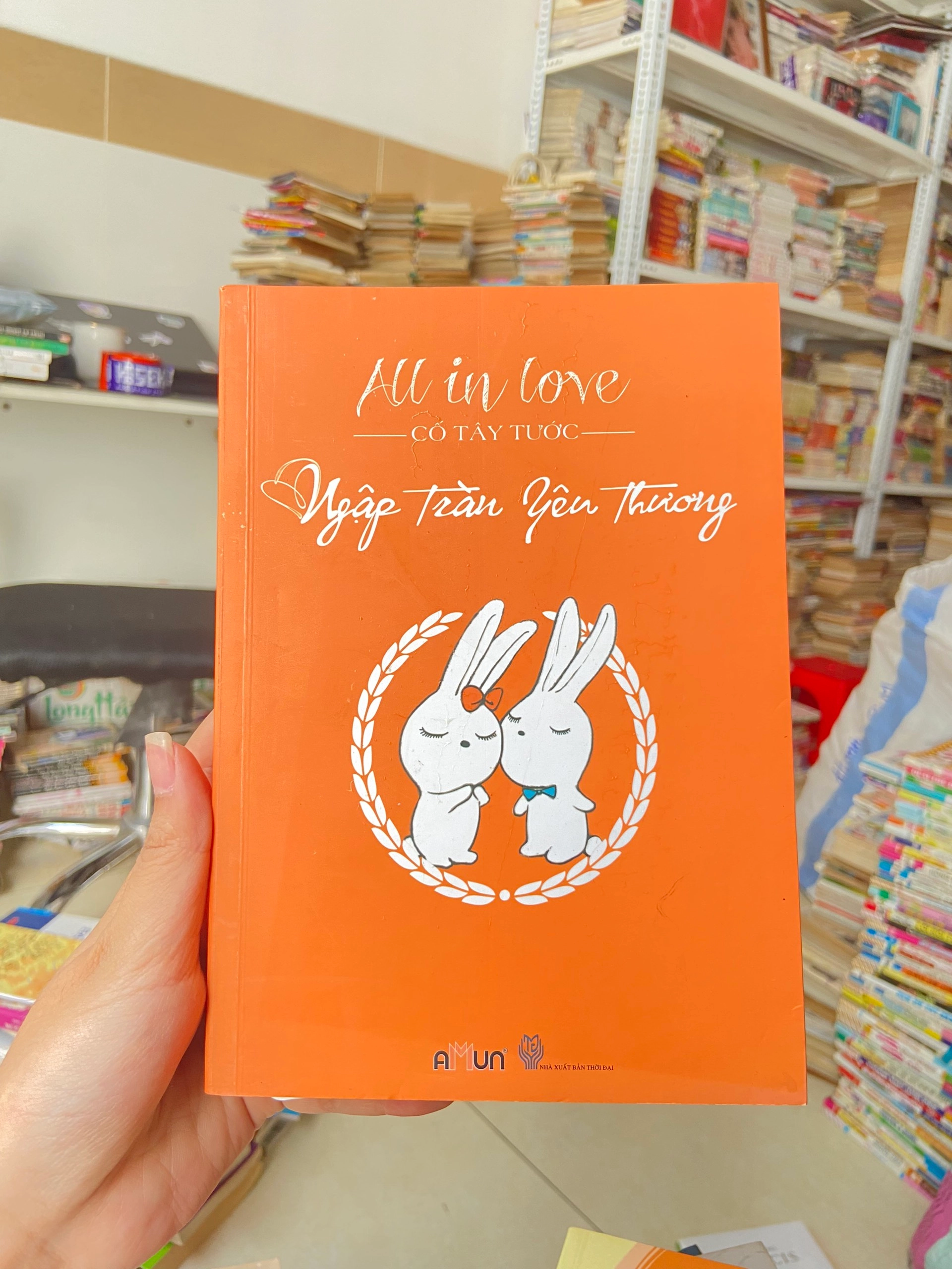 All in Love - Ngập tràn yêu thương - Cố Tây Tước by Cố Tây Tước - Sách Book Cover - Ngọc Hiển Books