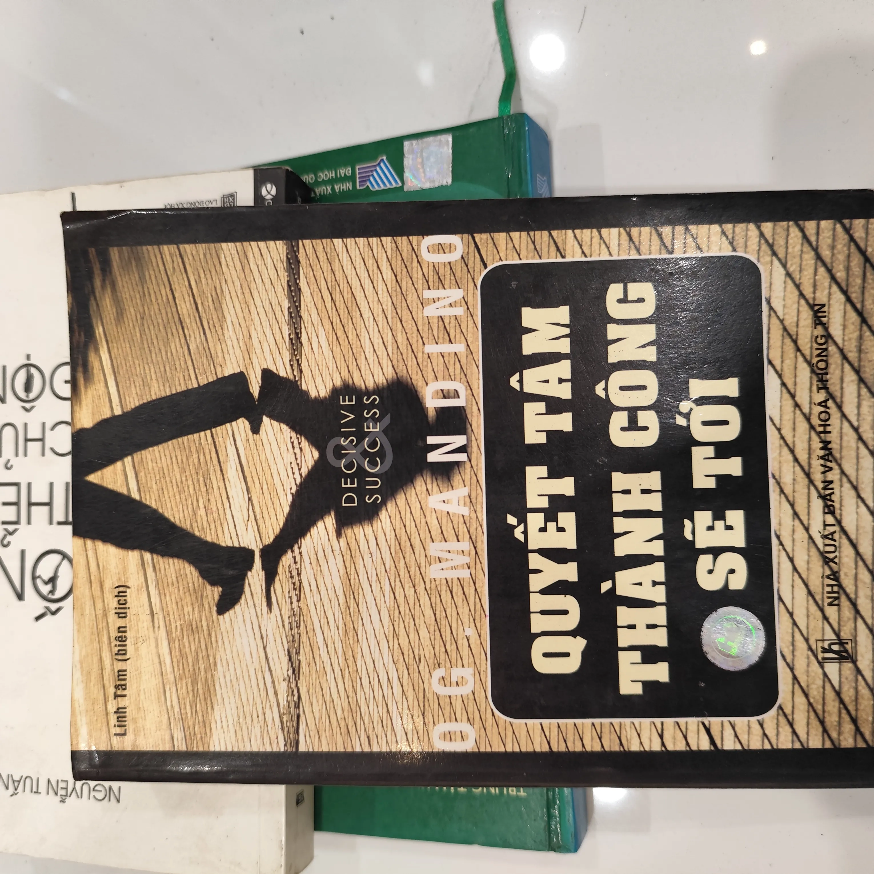 Quyết tâm thành công sẽ tới by  - Sách Book Cover - Ngọc Hiển Books