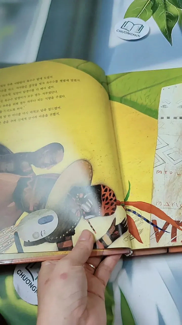 [Tặng nẹp góc] Truyện thiếu nhi Hàn Quốc: Moyamo Anu 60 -  모야모 아누와: 하늘에서 뚝 떨어진 영웅 732067