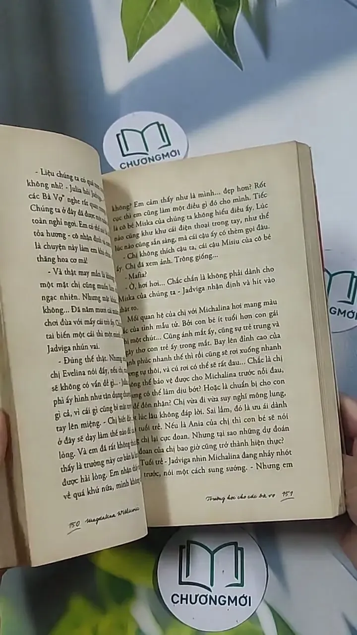 Trường học cho các bà vợ - Magdalena Witkiewicz 694991