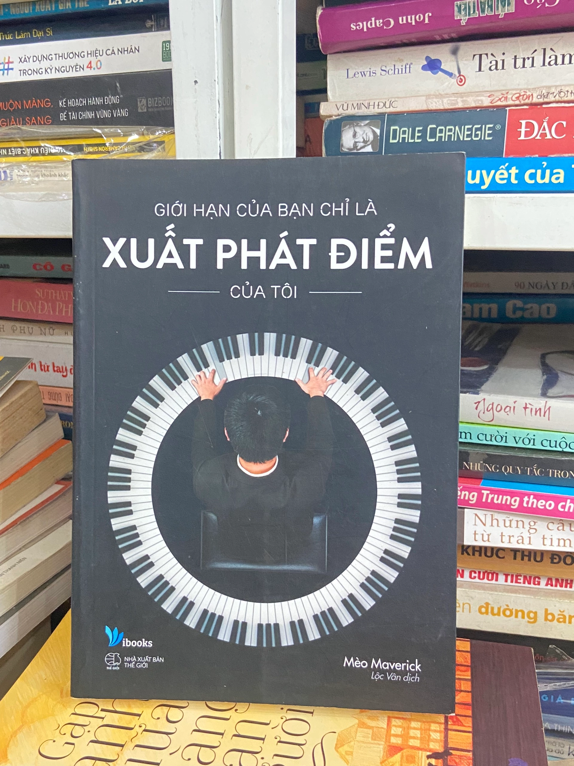 Giới Hạn Của Bạn Chỉ Là Xuất Phát Điểm Của Tôi by  - Sách Book Cover - Ngọc Hiển Books