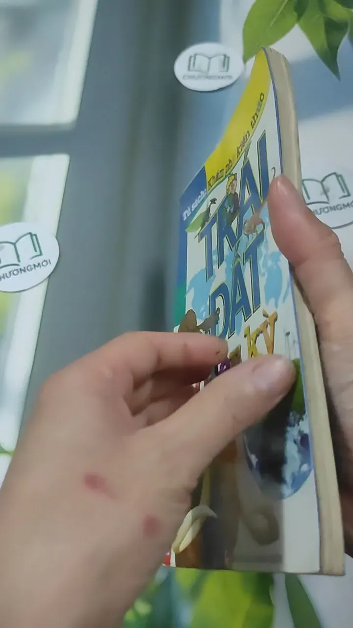 Trái Đất Diệu Kỳ - Dương Ngọc Lê - Lê Tiến Đạt 727346