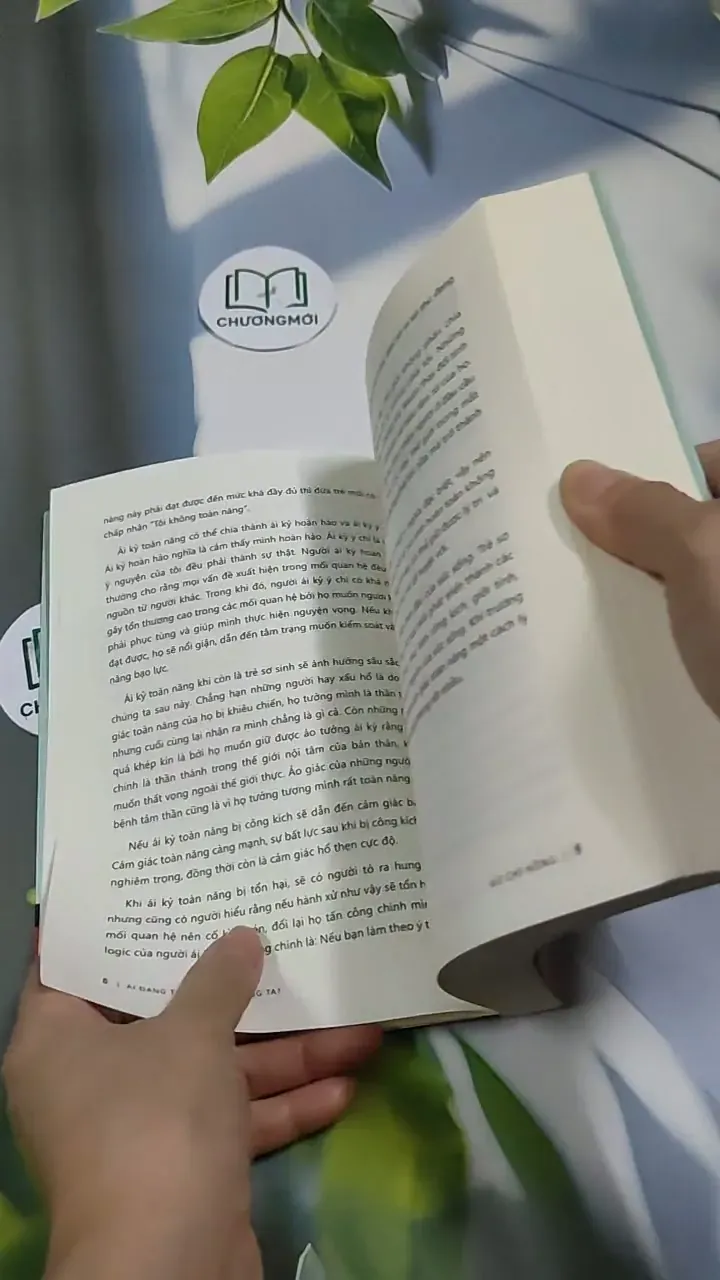 Ai Đang Thao Túng Chúng Ta? - Vũ Chí Hồng 707244