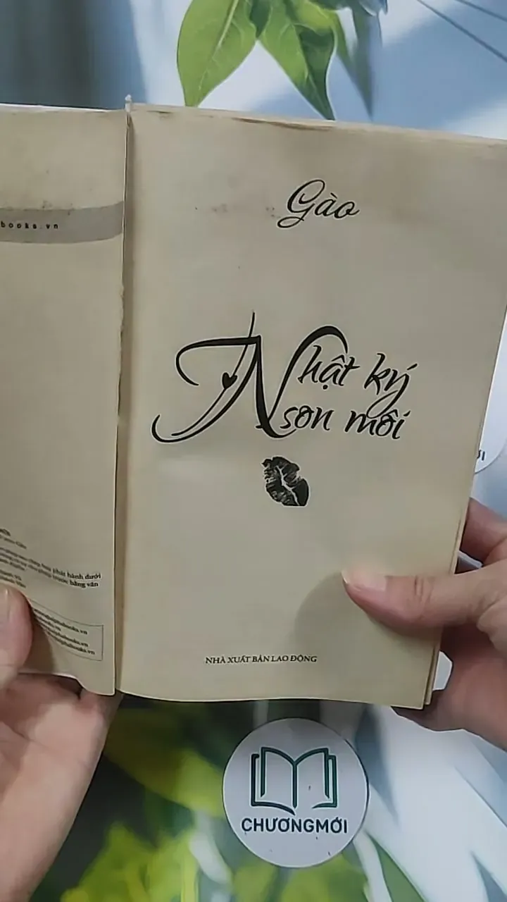 Nhật ký son môi - Gào 694989