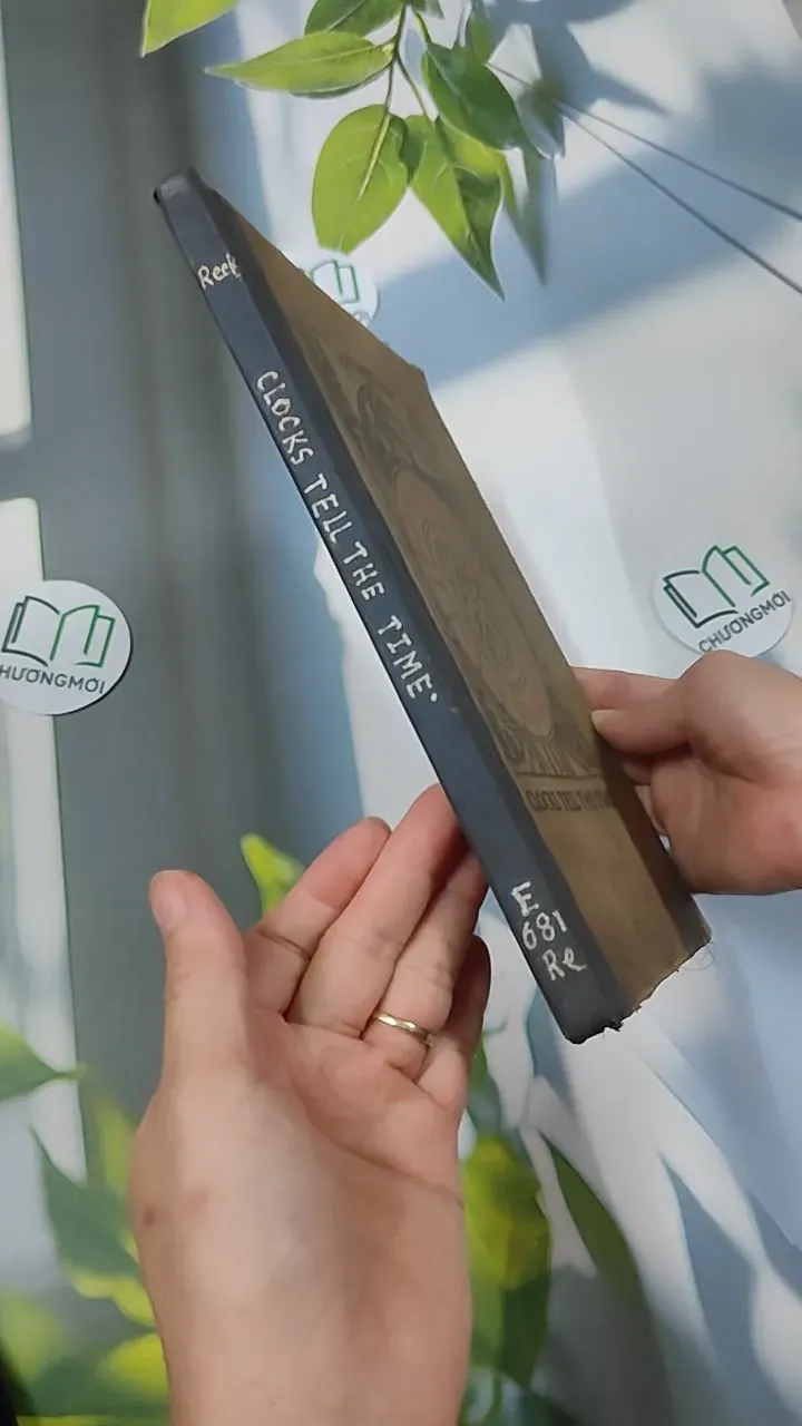 Clocks Tell the Time - Ocean House 750750