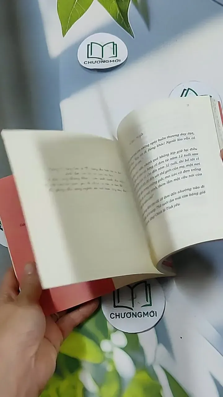 Cô Đơn Cũng Không Khóc - Thủy Anna 703158