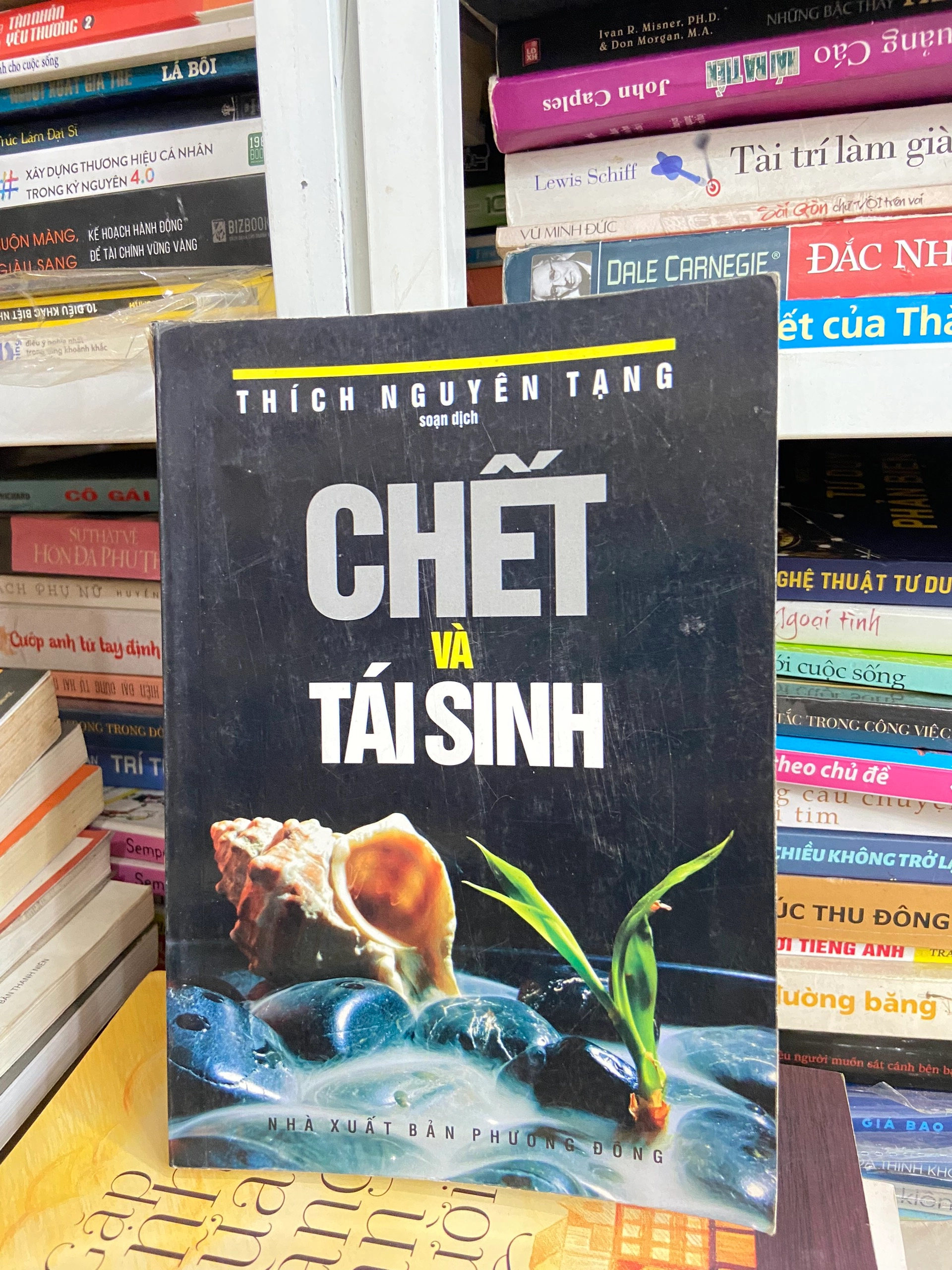 Chết Và Tái Sinh - Thích Nguyên Tạng by  - Sách Book Cover - Ngọc Hiển Books