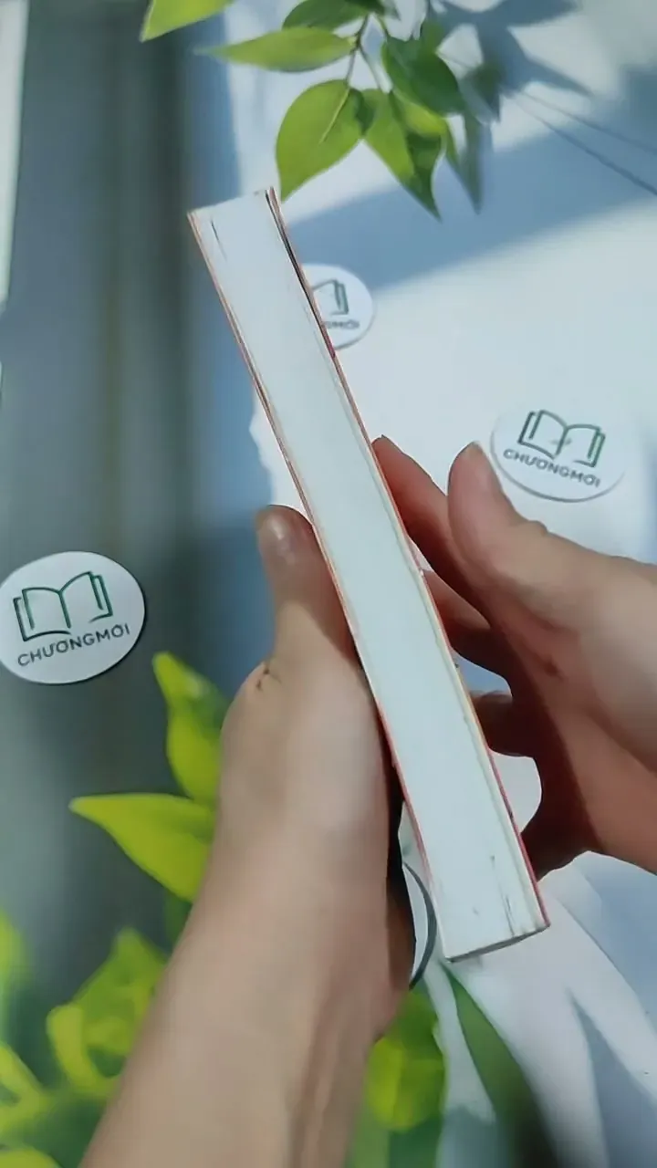 Hôn Cái Nào! Cô Nàng Xấu Tính - Mễ Đồng 705681