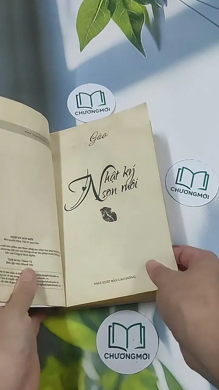 Nhật ký son môi - Gào 694989