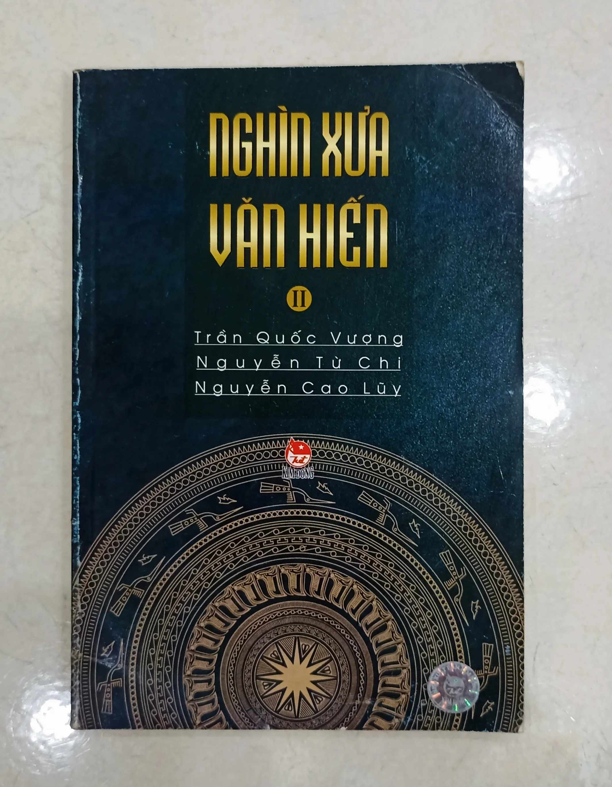 Nghìn xưa Văn Hiến 🌻 by  - Sách Book Cover - Ngọc Hiển Books