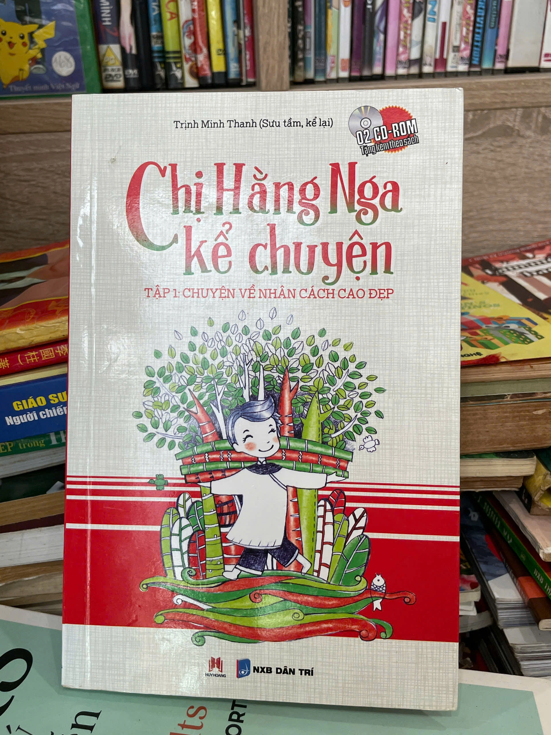Xúc Xắc Tình Yêu by Emily Giffin - Sách Book Cover - Ngọc Hiển Books