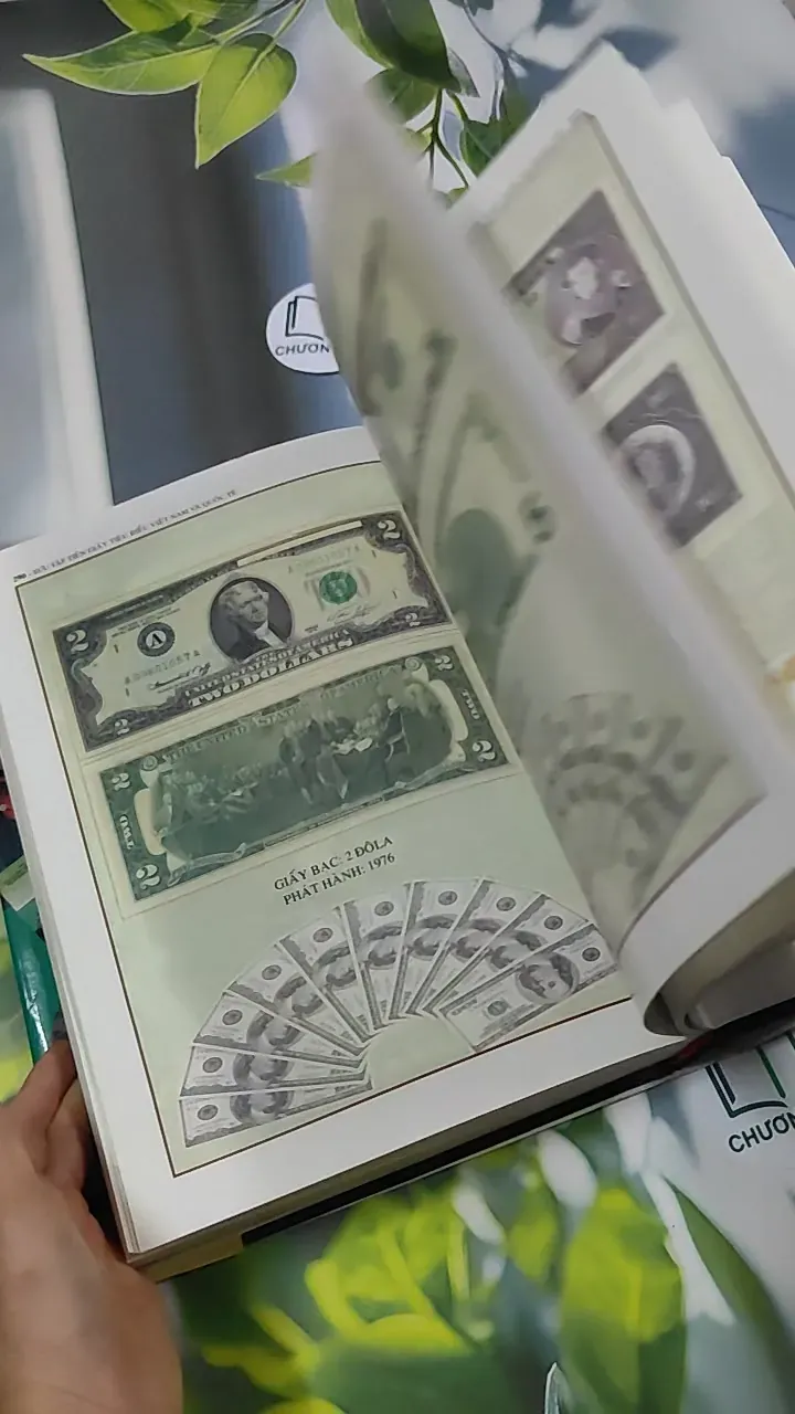 [MIỄN PHÍ BỌC SÁCH] Sưu Tập Tiền Giấy Tiêu Biểu Việt Nam Và Quốc Tế - Thiên Kim 750845