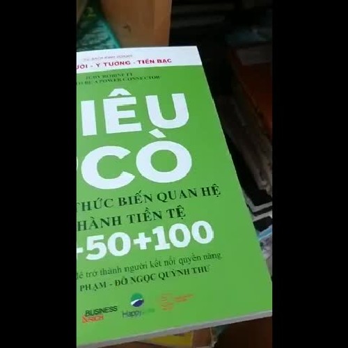 Siêu cò - cách thức biến quan hệ thành tiền tệ bìa cứng