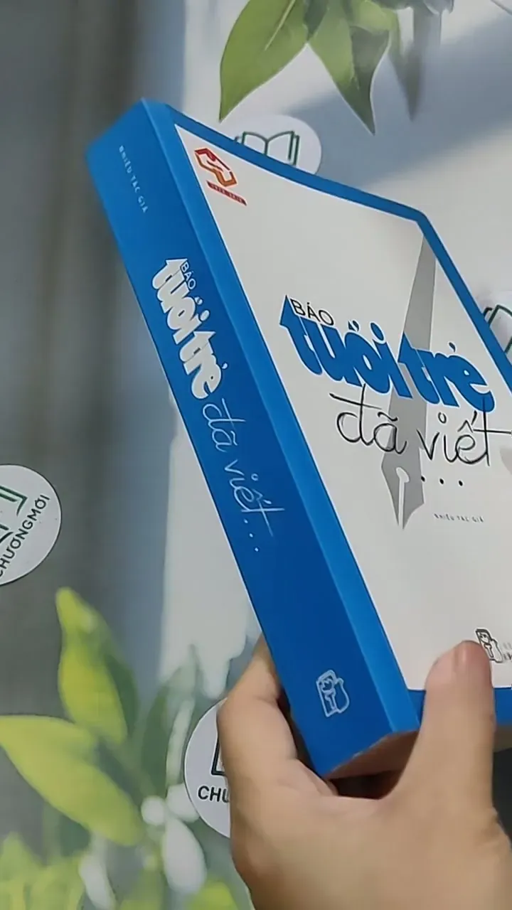 [MIỄN PHÍ BỌC SÁCH] Báo Tuổi trẻ đã viết... 698534